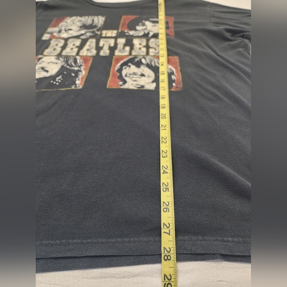 The Beatles Men's Black Band Graphic Tee Shirt Regular Fit Short Sleeve, sz XL - Picture 6 of 8